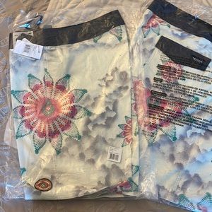 Volcom swimming suit